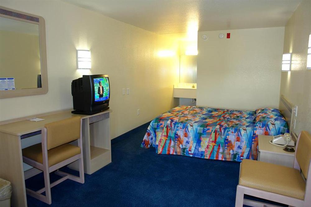 Hotel 6-portland, Me Portland