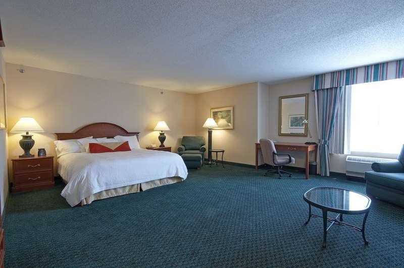 Hotel Hilton Garden Airport