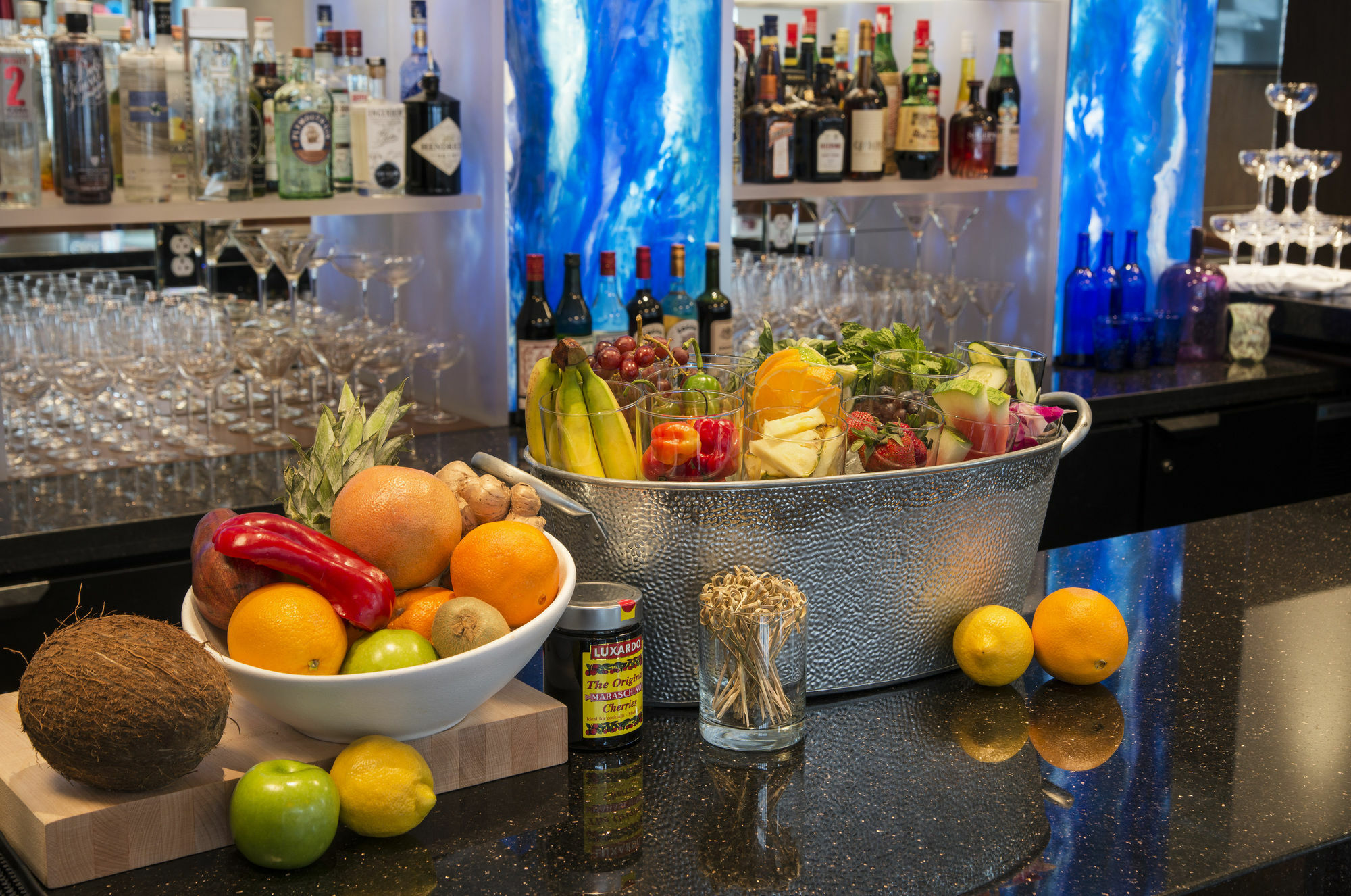 Hotel Hyatt Place Downtown - Old Port Square 3*