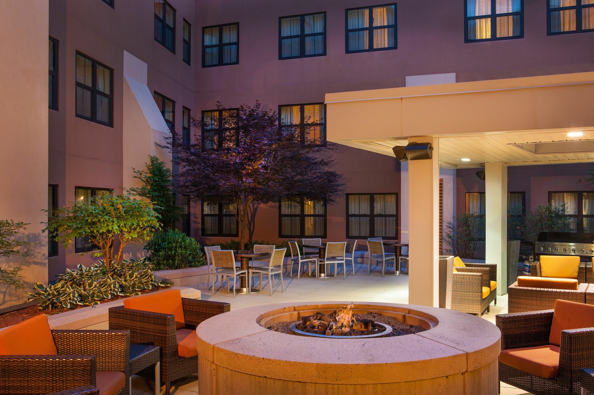 Downtown Waterfront 3* Portland