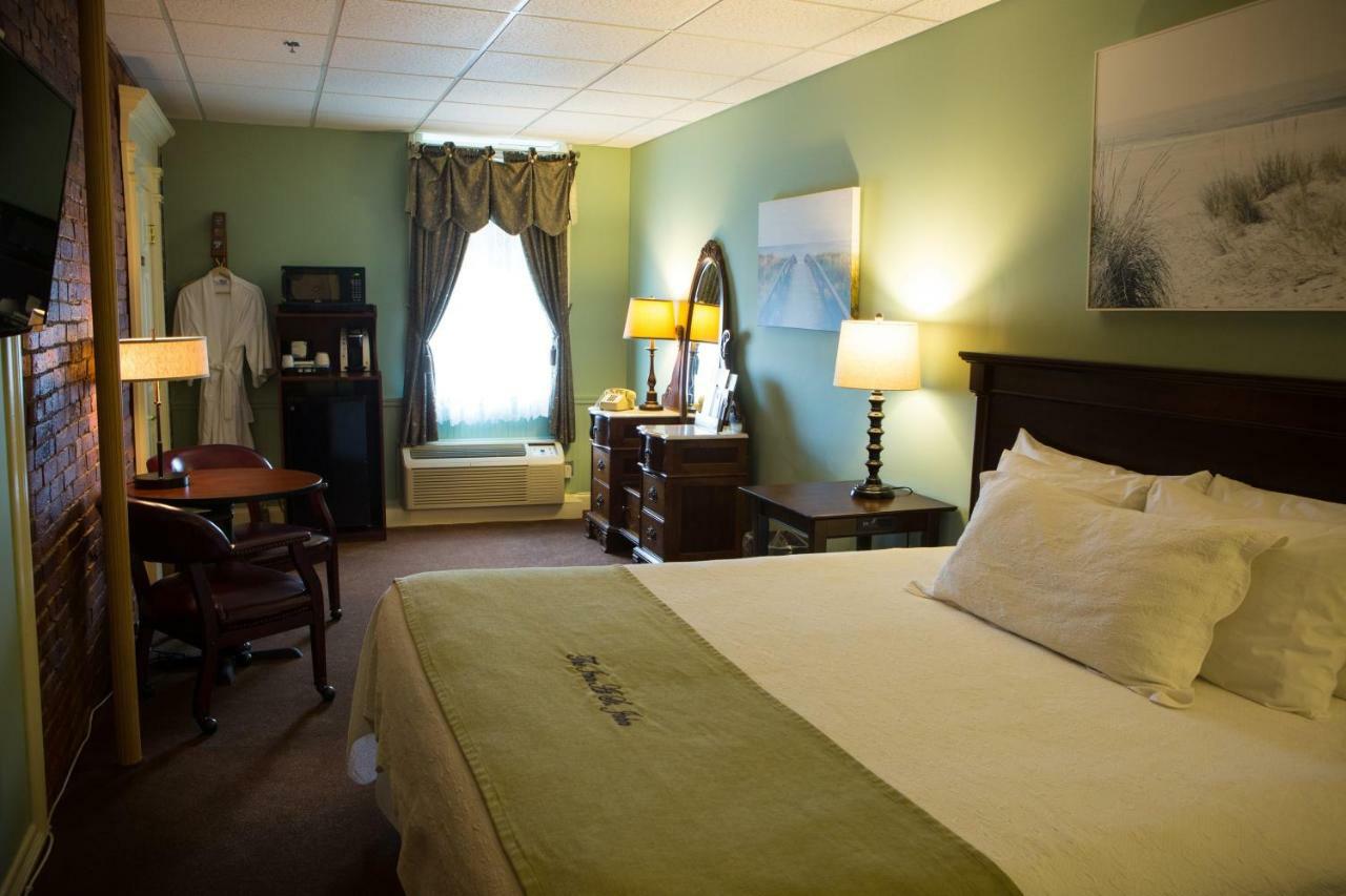 Inn At St John In-town