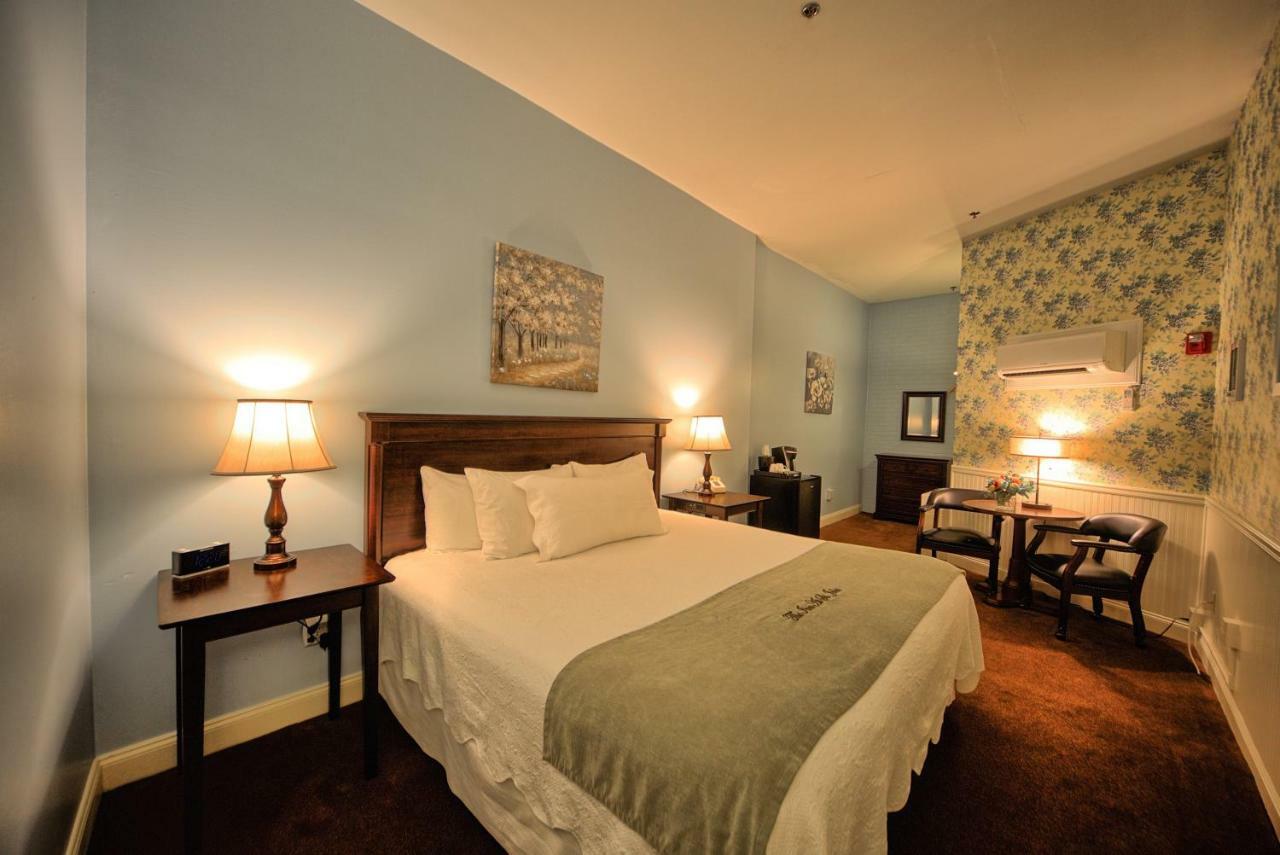 At St John In-town Inn