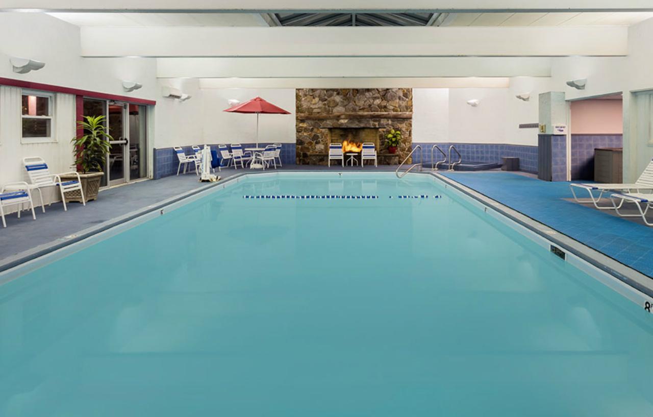 Ramada Plaza By Wyndham 3*