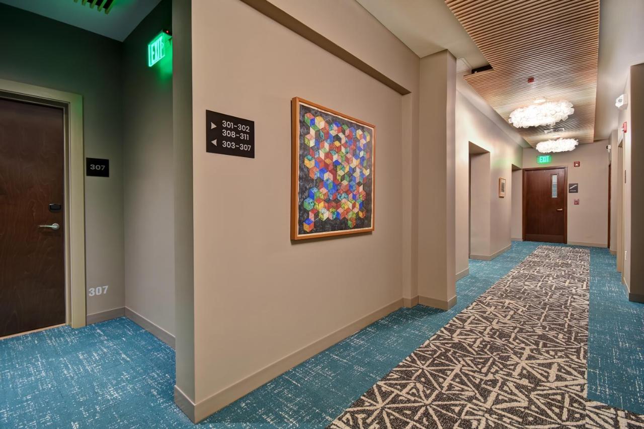 Aparthotel The Docent's Collection 3*