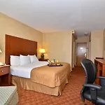 Clarion Hotel Airport