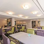 La Quinta By Wyndham Portland