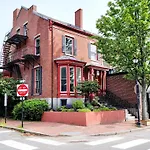 Inn At Park Spring