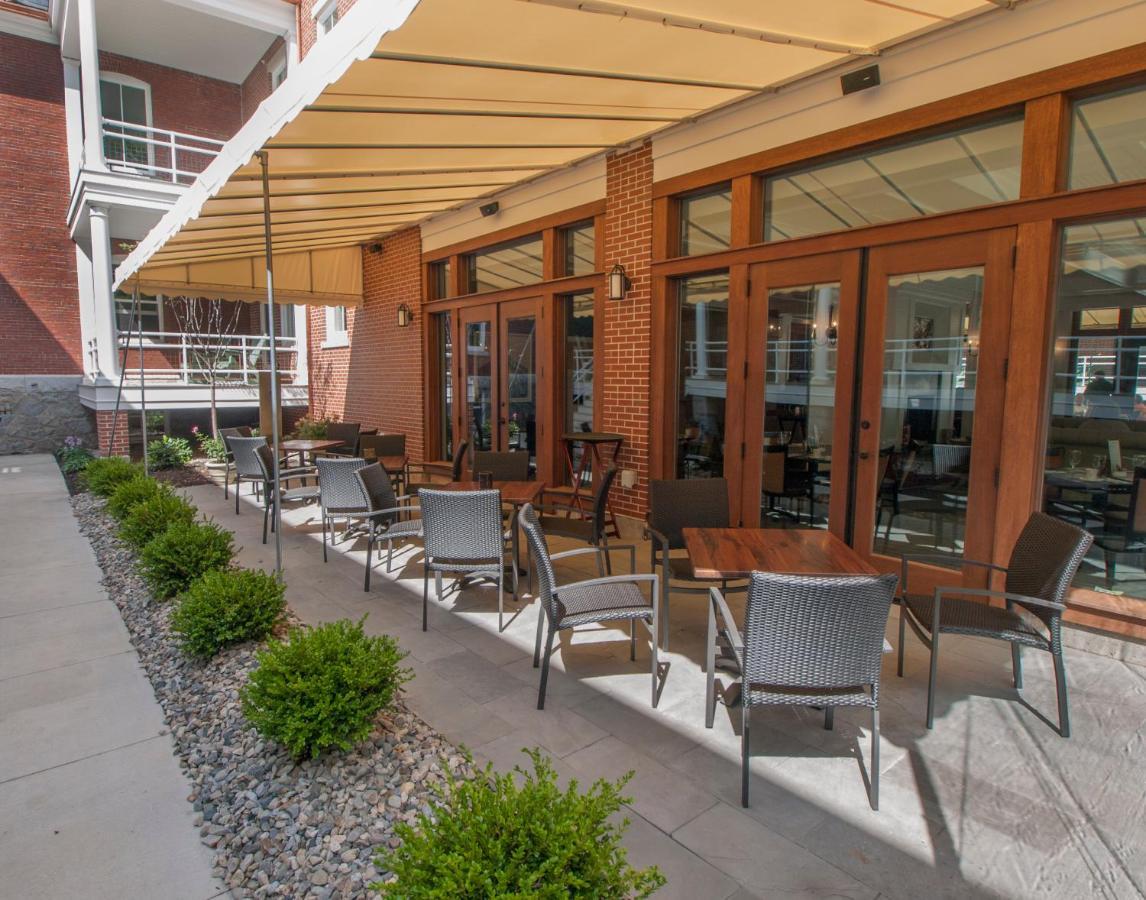 At Diamond Cove Inn Portland