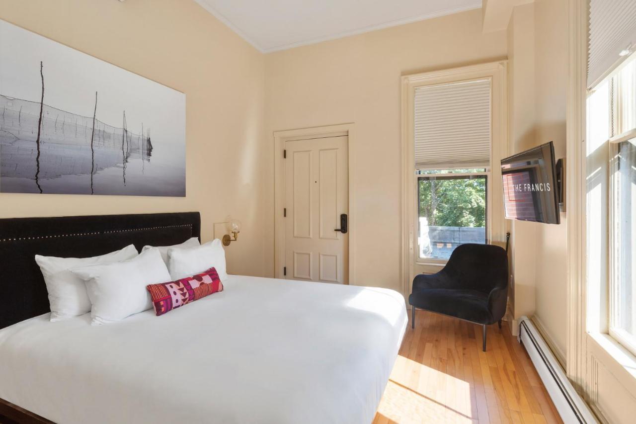 The Francis Hotel Portland