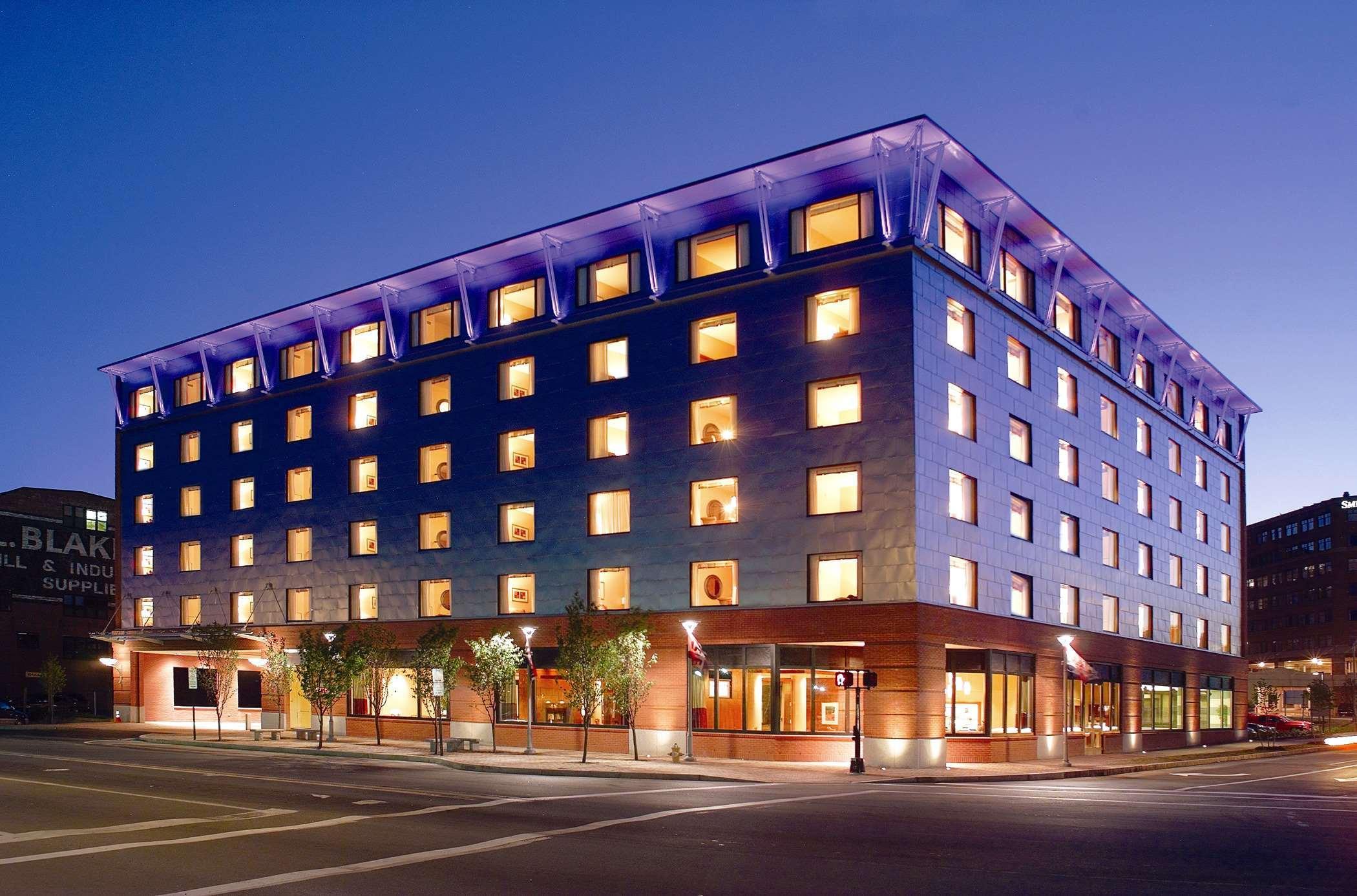 Hilton Garden Downtown Waterfront Hotel Portland