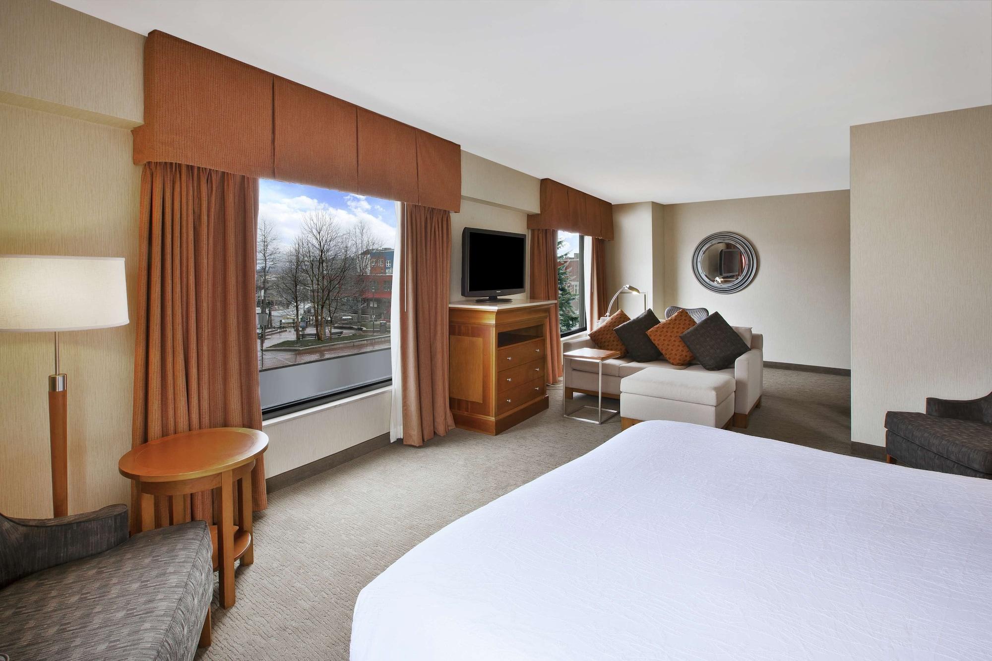 Hotel Hilton Garden Downtown Waterfront