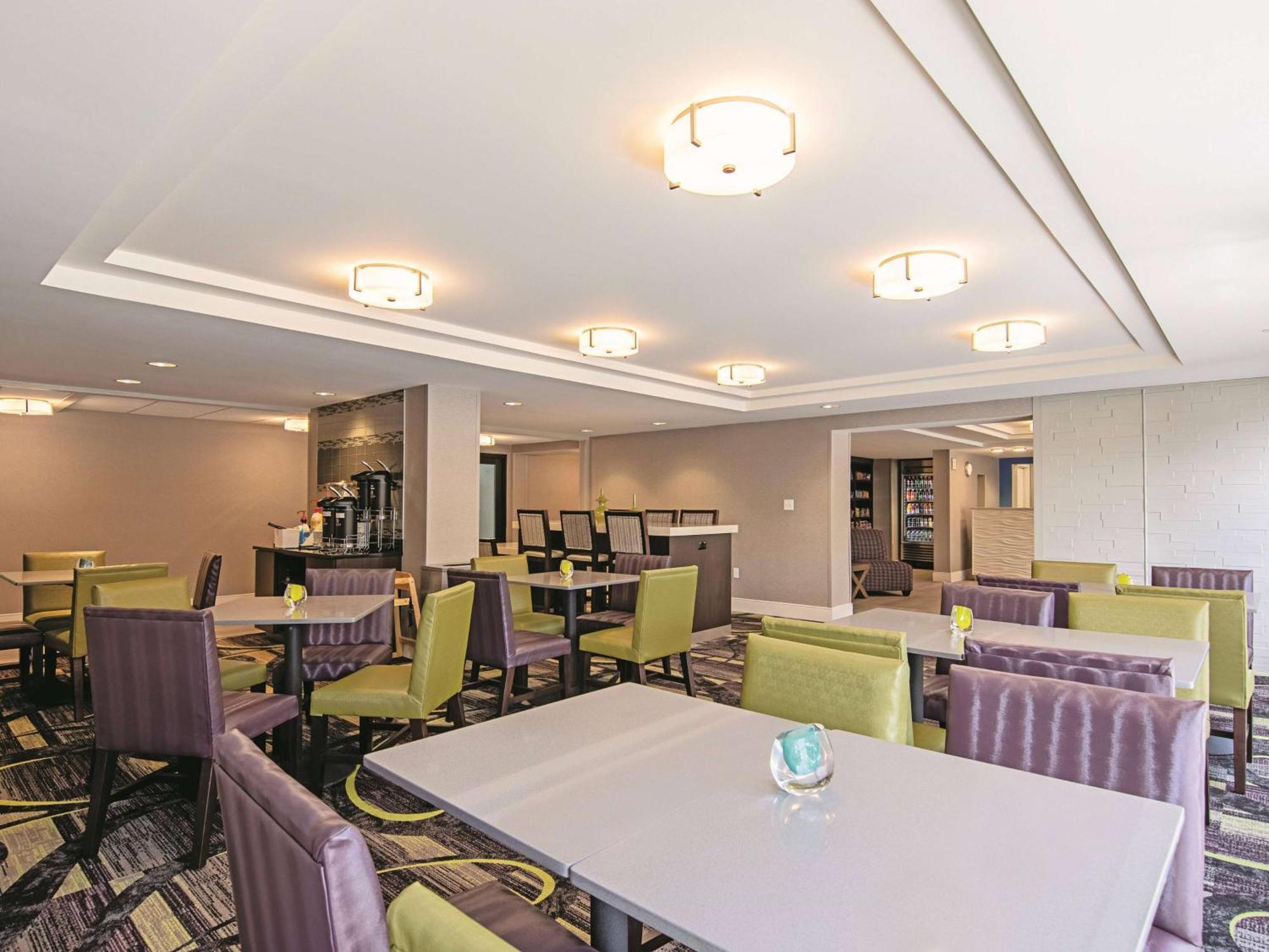 La Quinta By Wyndham Portland