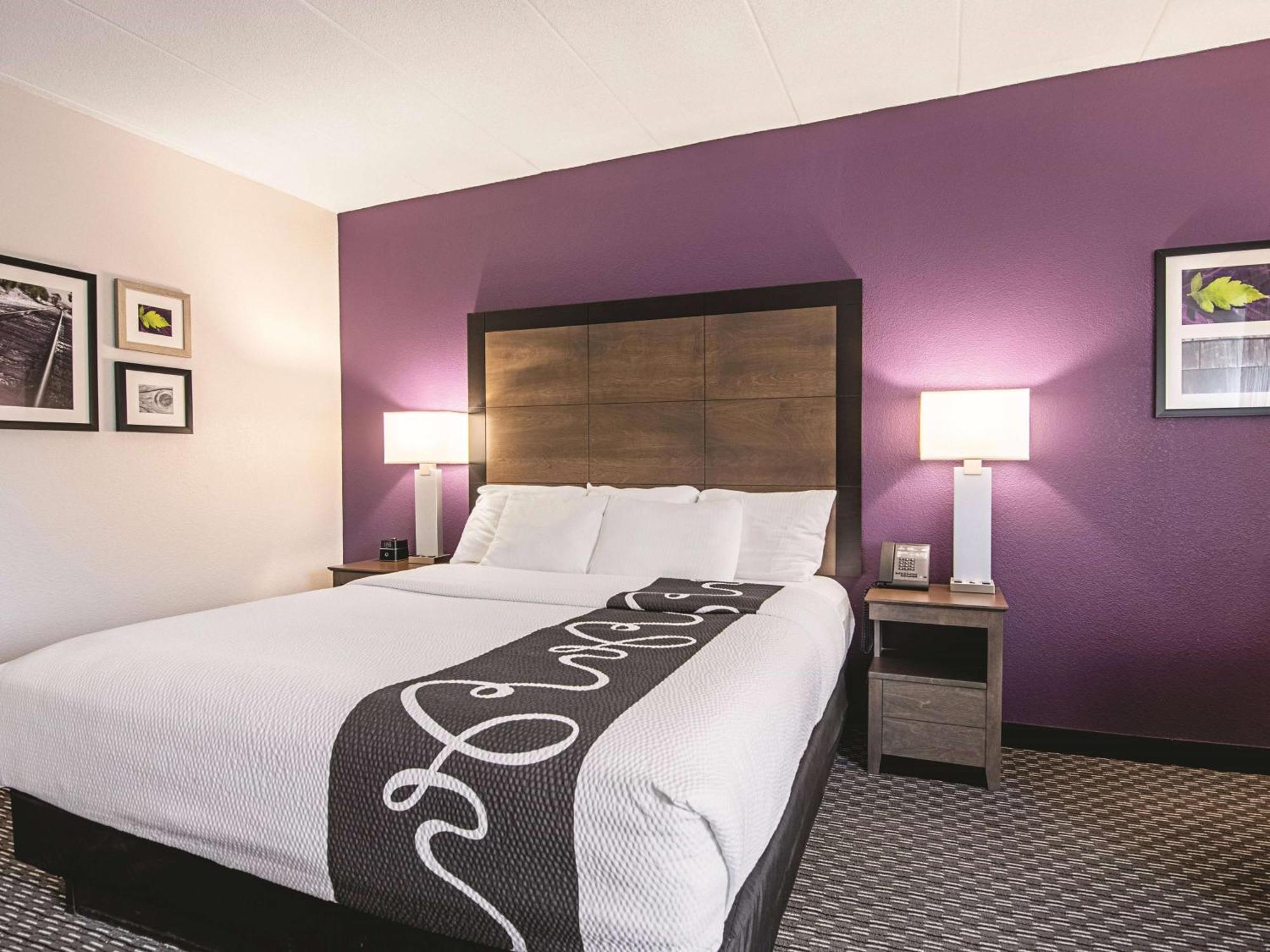 Hotel La Quinta By Wyndham 3*