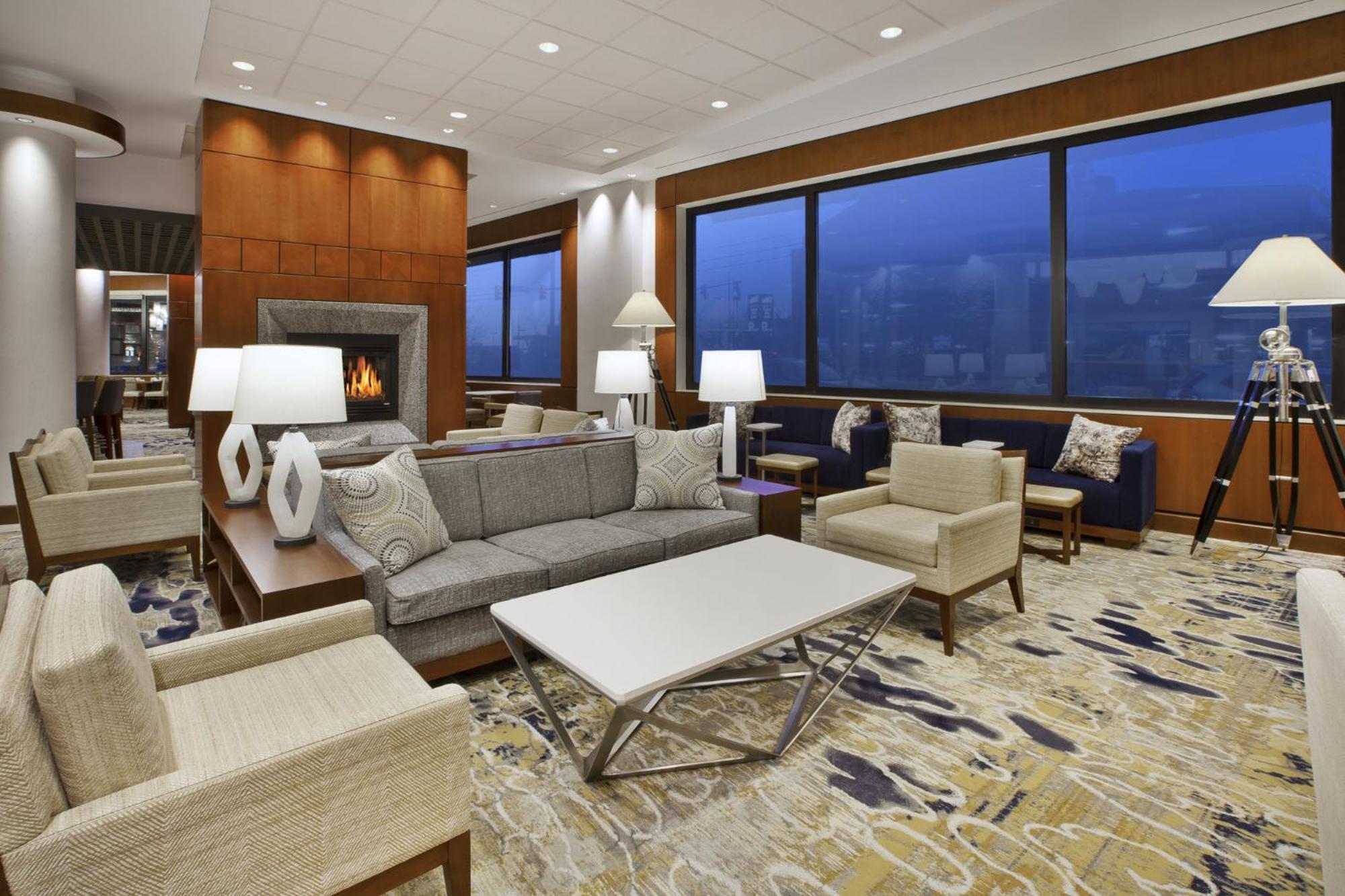 Hotel Hilton Garden Downtown Waterfront 3*