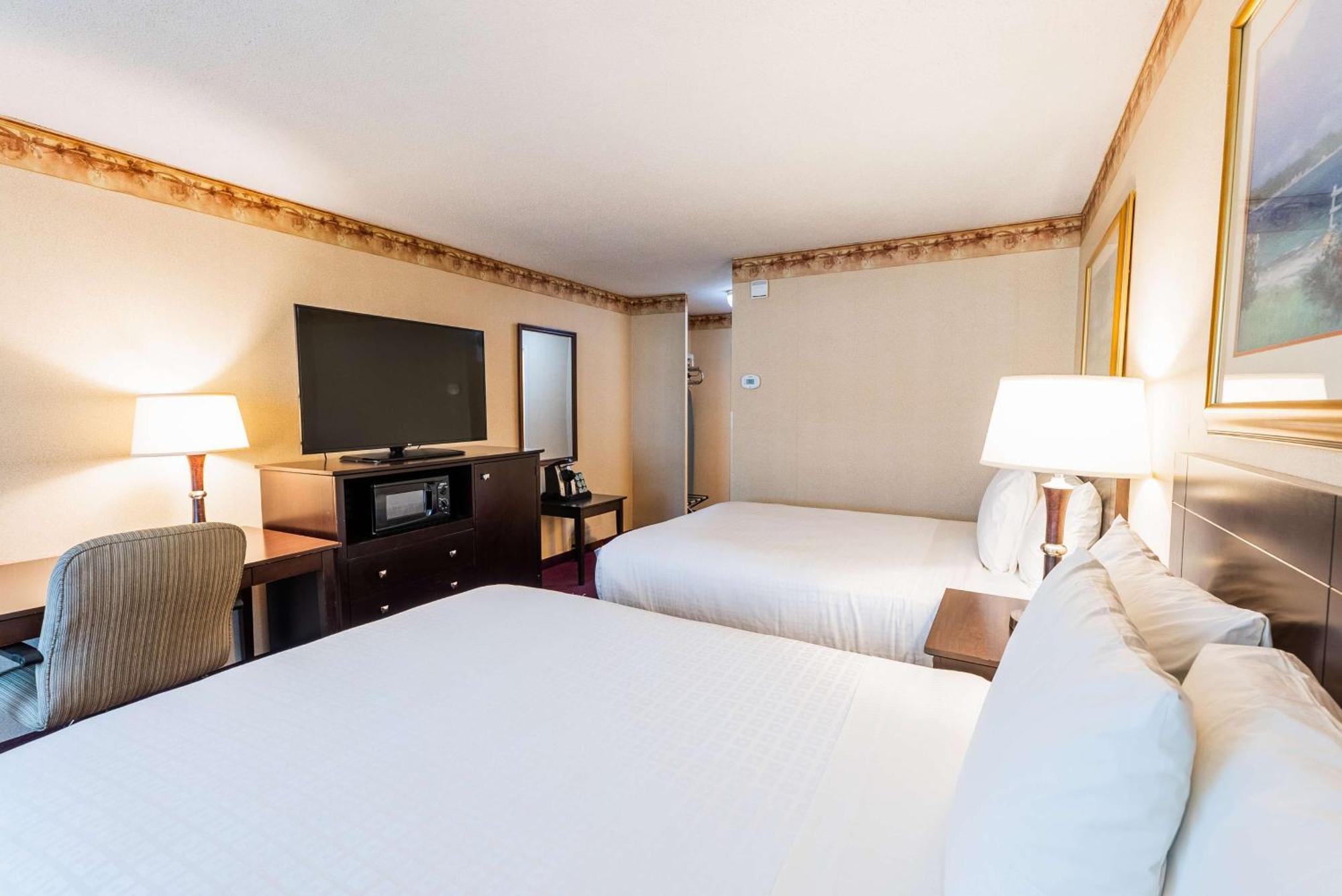 Fireside & (adults Only) 3*