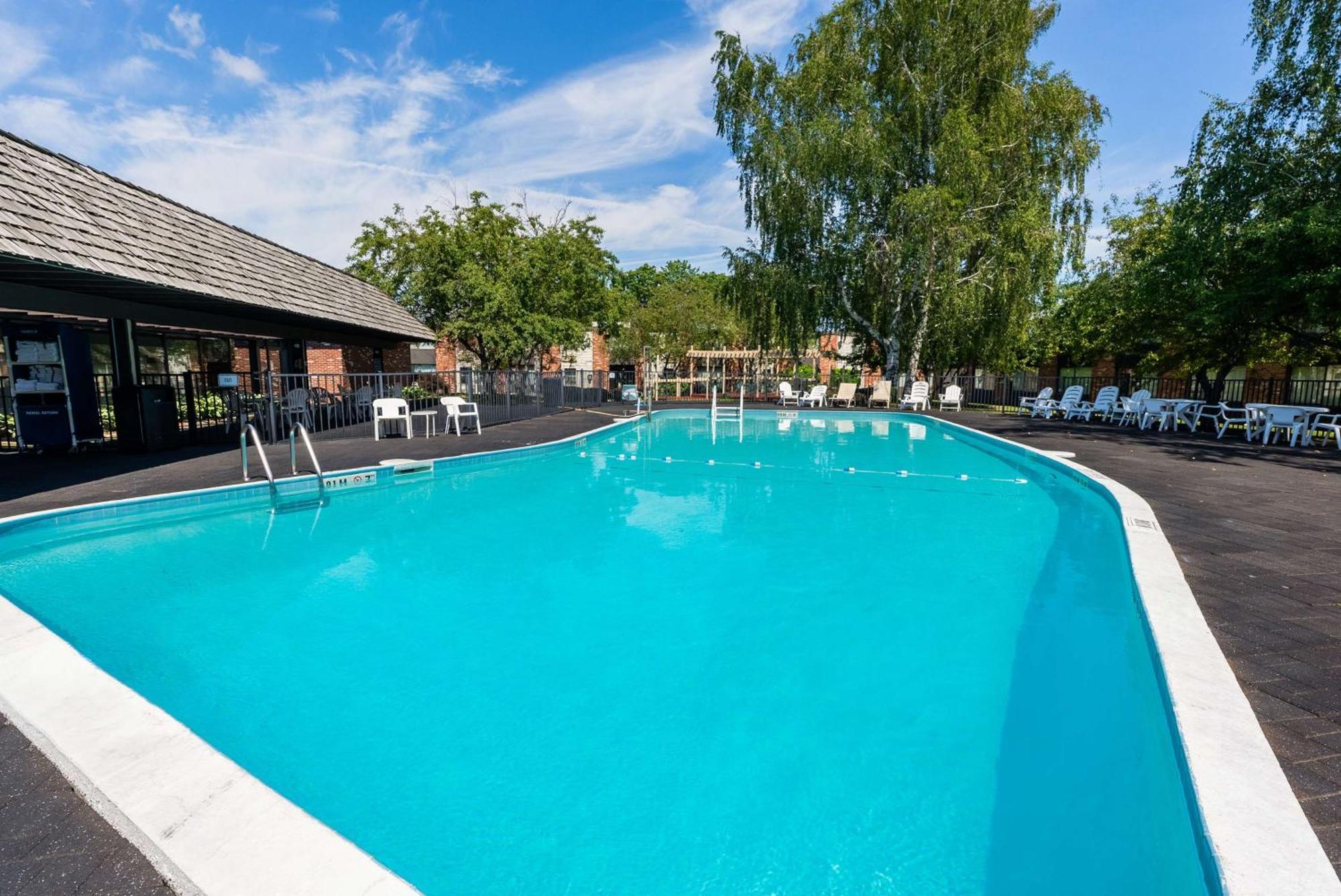 Fireside & (adults Only) Hotel