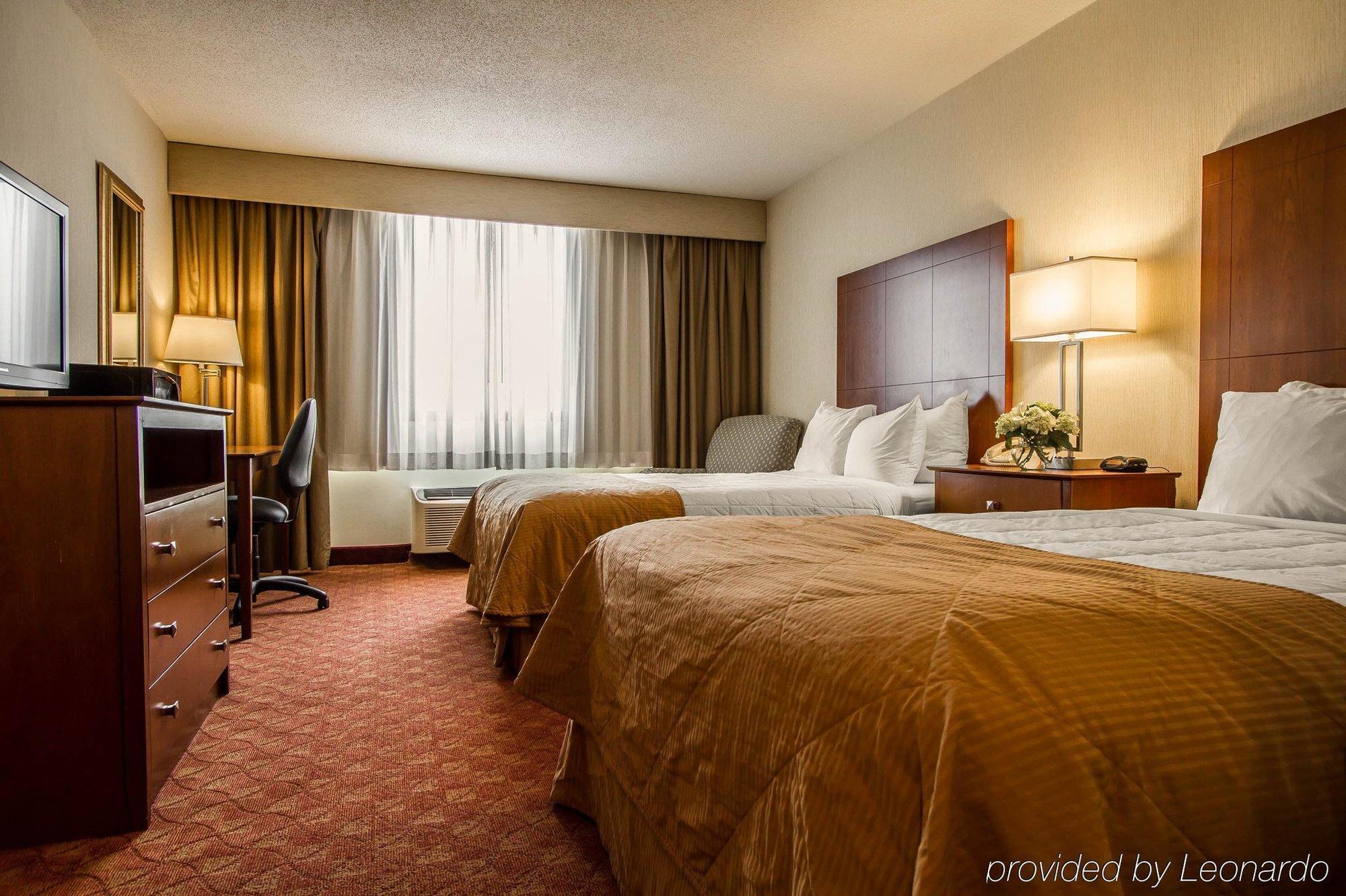 Clarion Airport Hotel