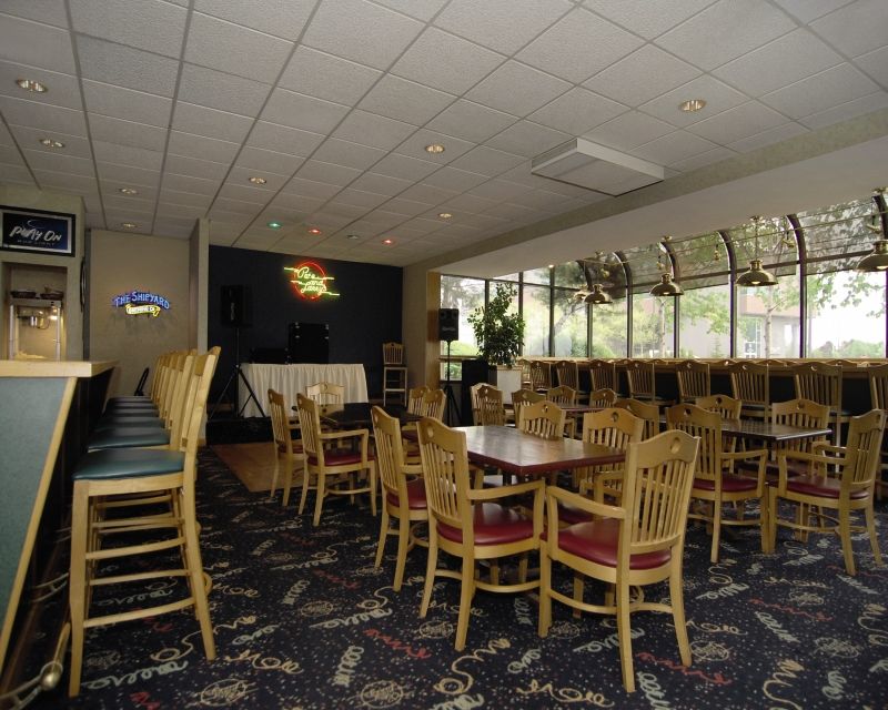 Hotel Clarion Airport 3*