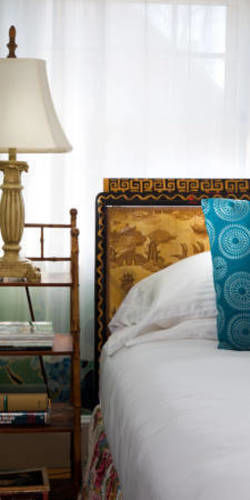 Pomegranate Inn
