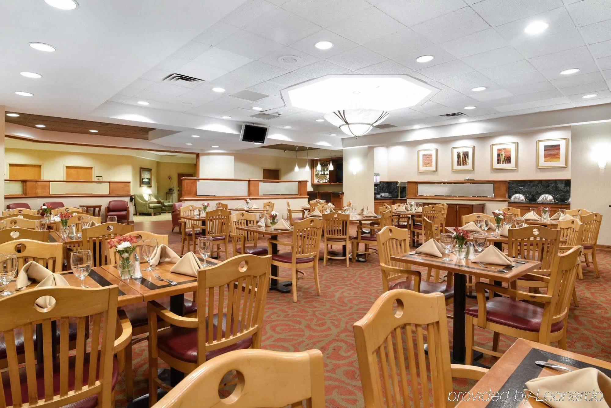 Clarion Airport 3*