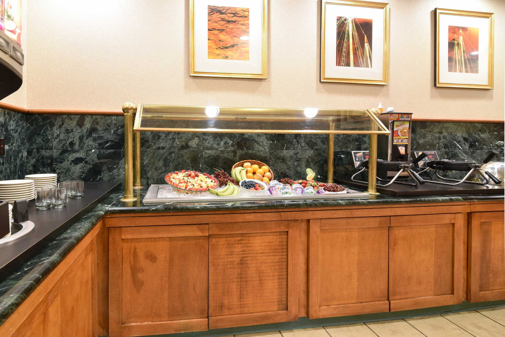 Clarion Airport 3*