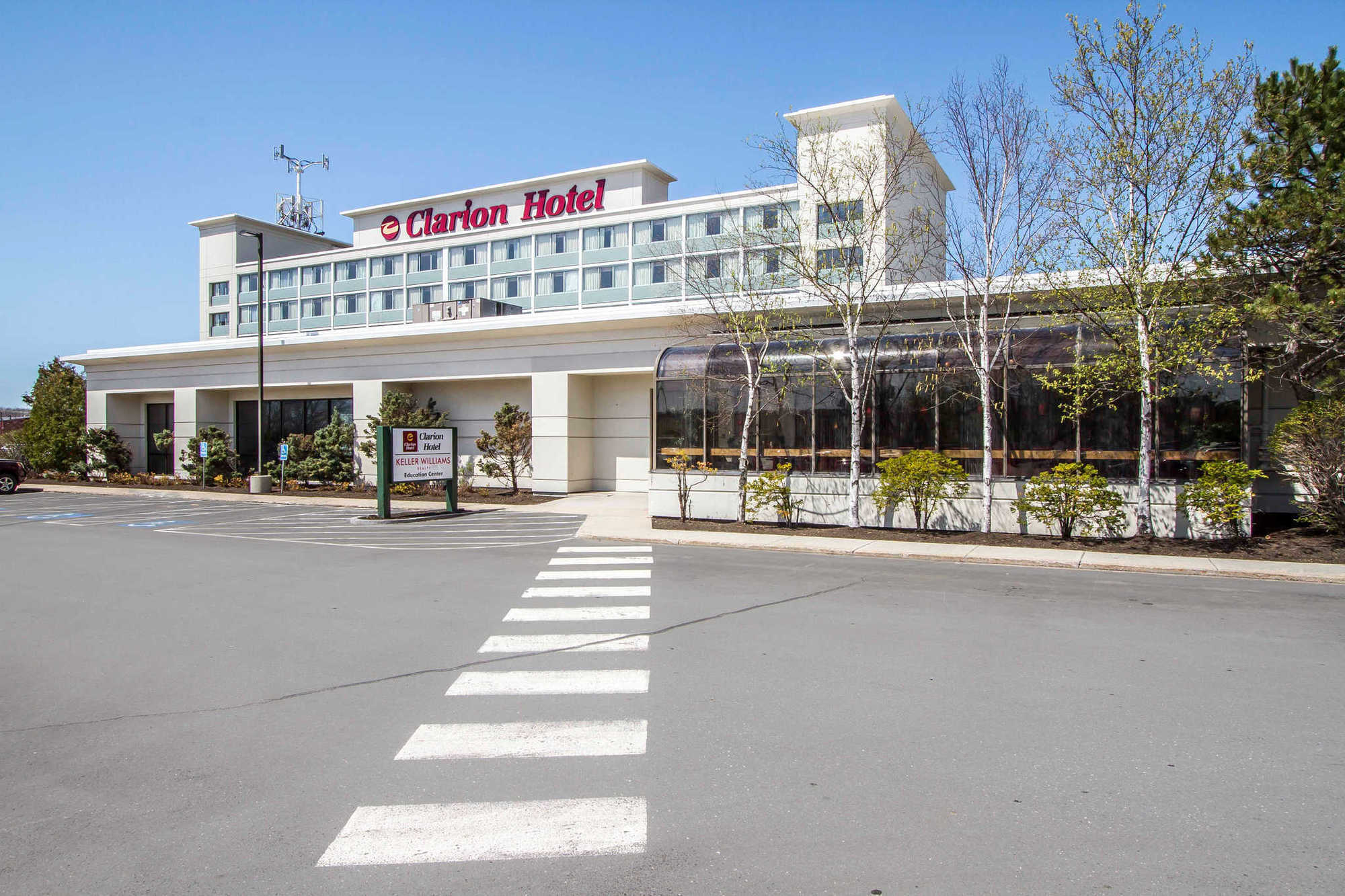 Clarion Airport Hotel Portland
