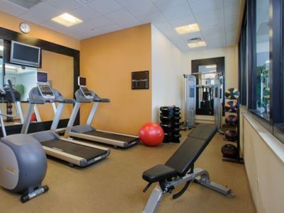 Hilton Garden Downtown Waterfront 3*