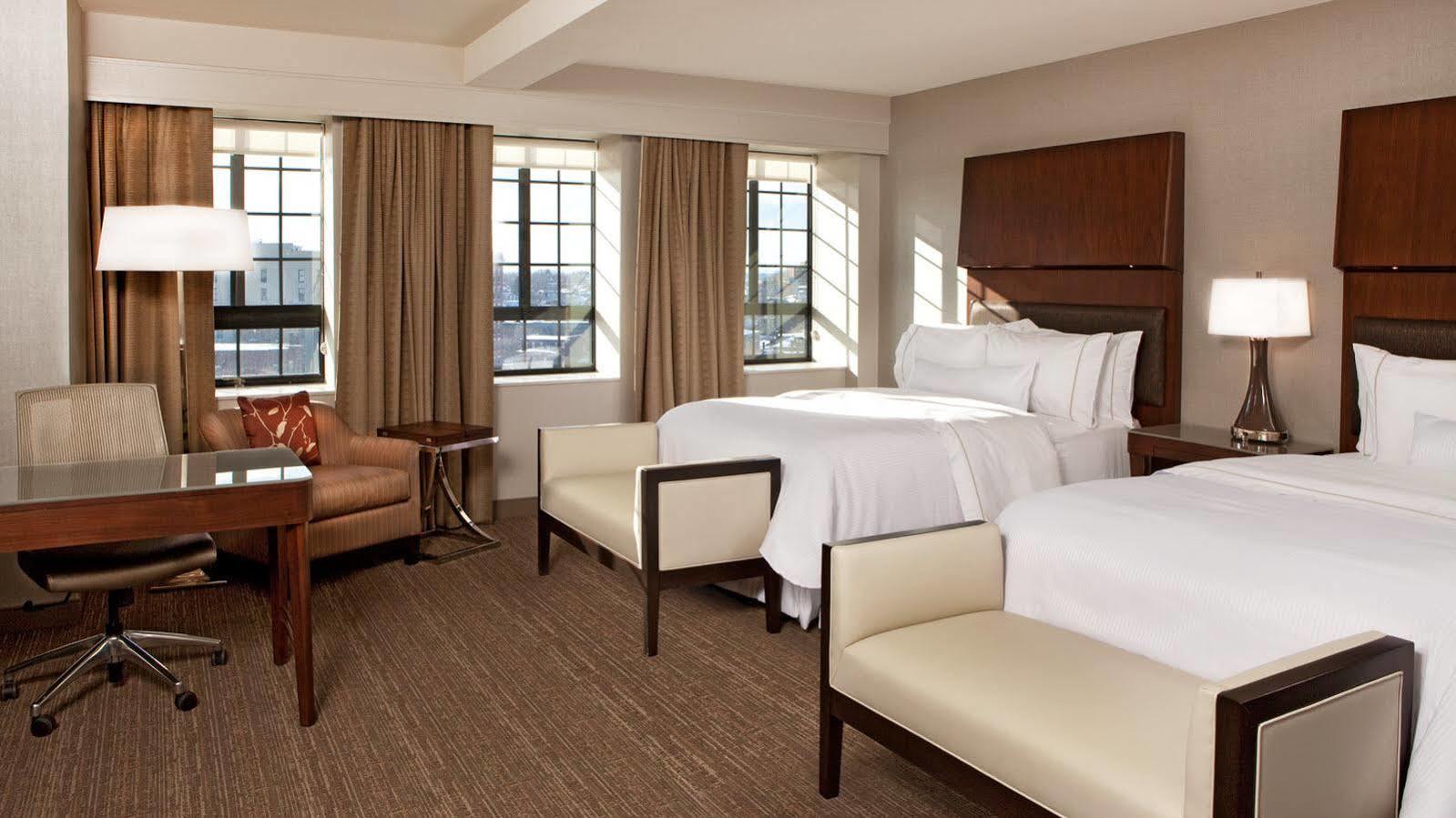 The Westin Harborview 3*