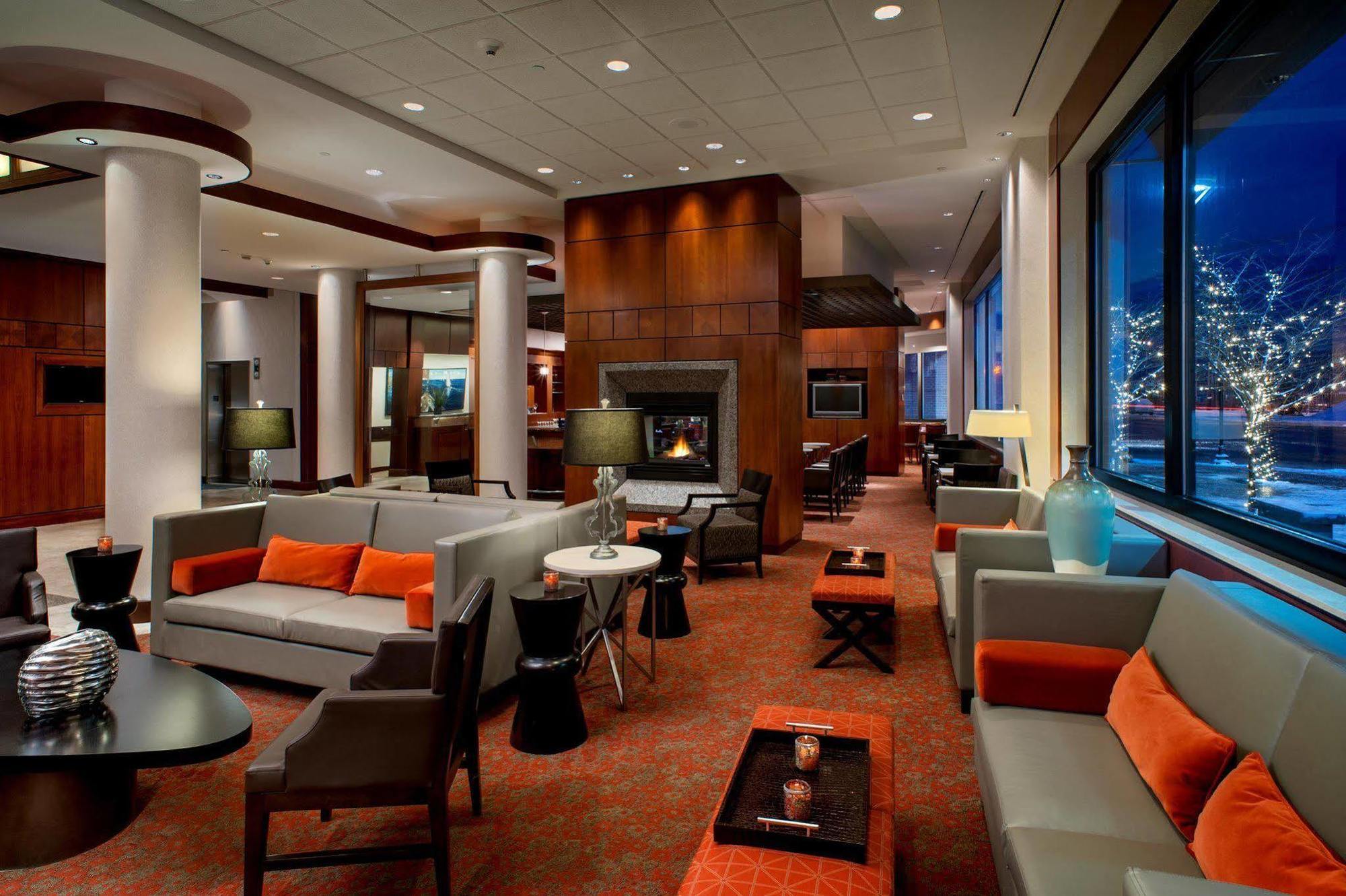 Hilton Garden Downtown Waterfront Hotel Portland