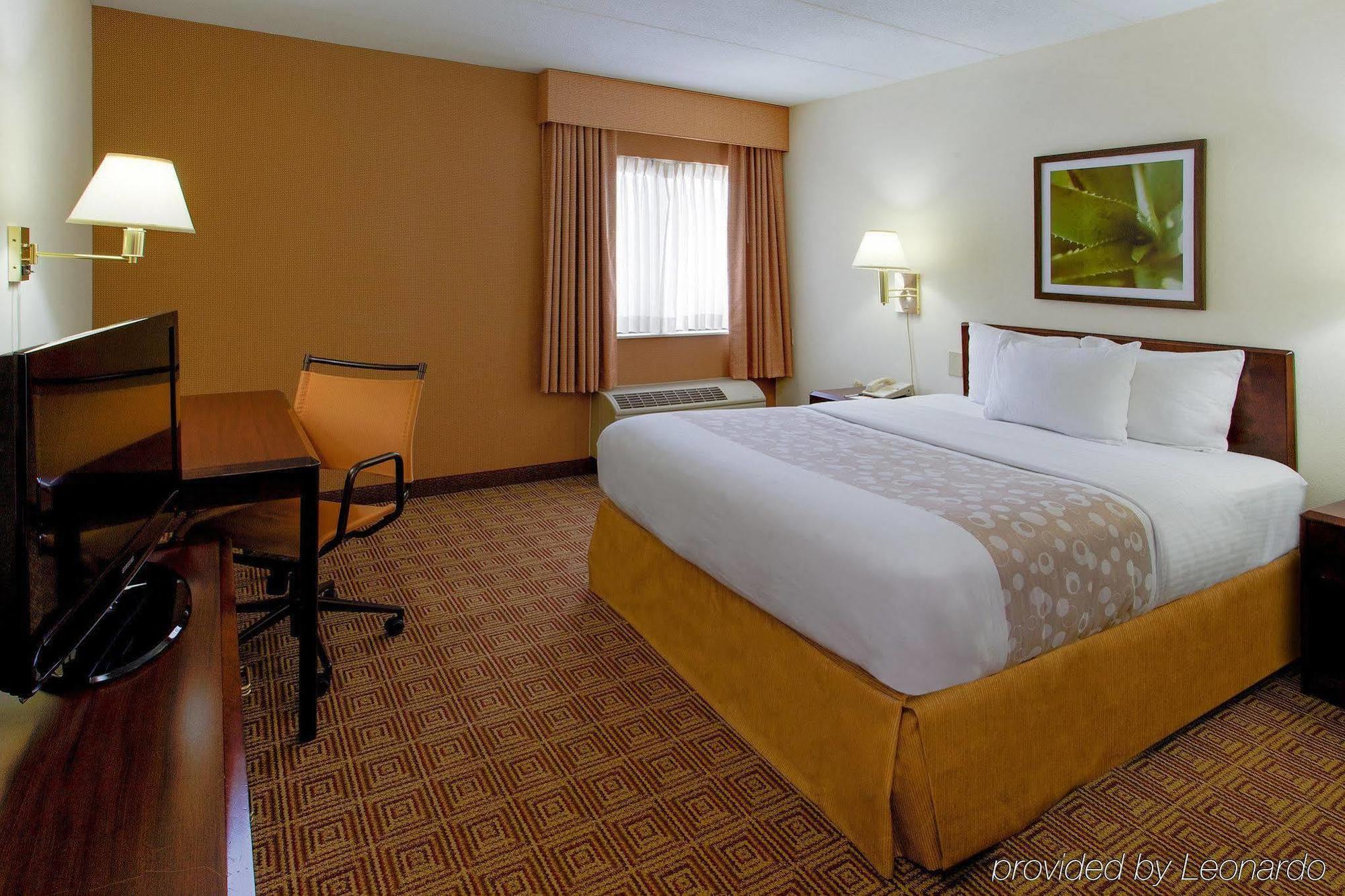 La Quinta By Wyndham Hotel
