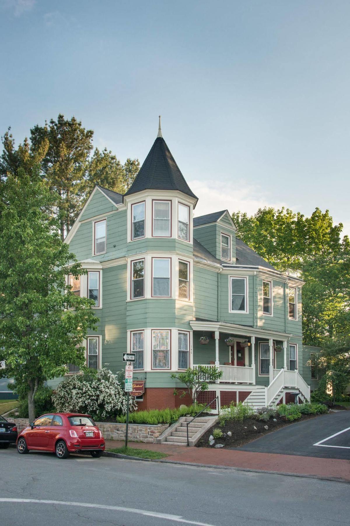 The Chadwick Bed And Breakfast Bed & Breakfast Portland