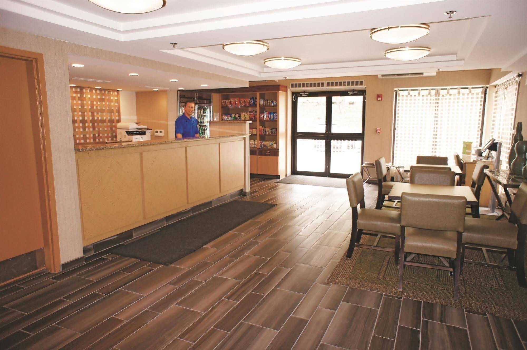 Hotel La Quinta By Wyndham Portland