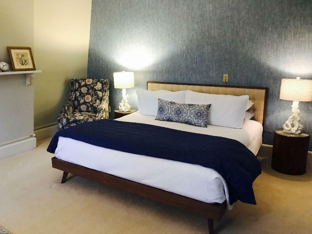 West End Bed & Breakfast