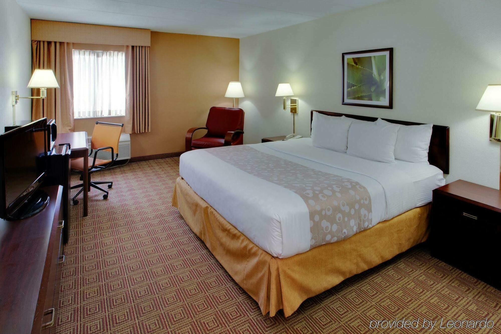 Hotel La Quinta By Wyndham 3*